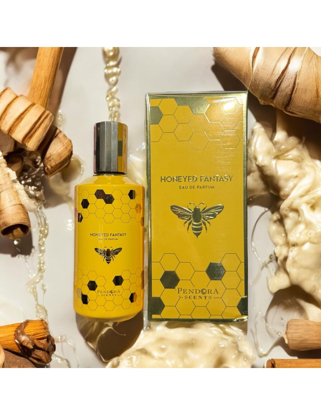 Paris corner pendora Honeyed Fantasy