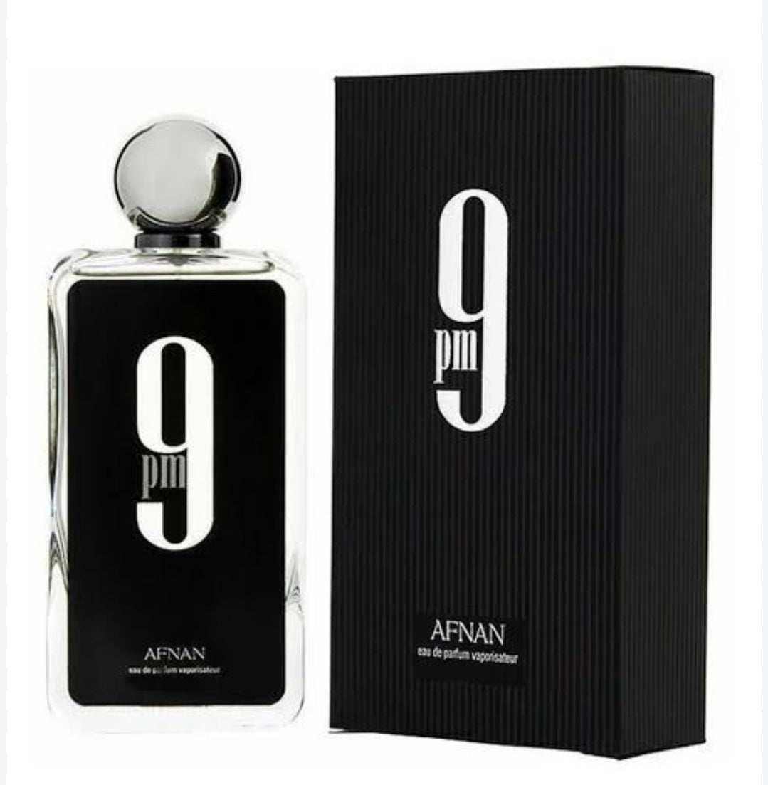 9 pm dupe de ultramale JPG - Afnan – Reina Roja Perfumería